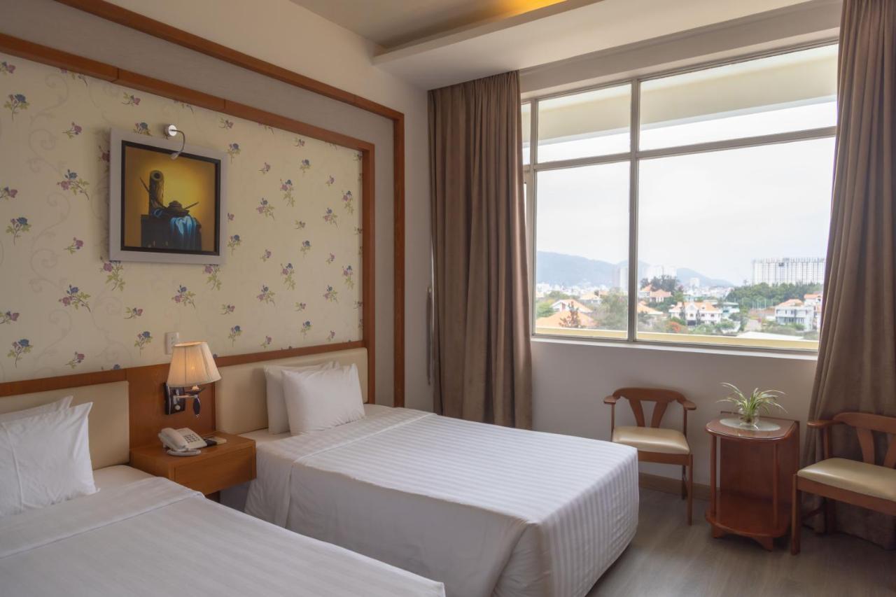 Sammy Hotel Вунгтау Экстерьер фото