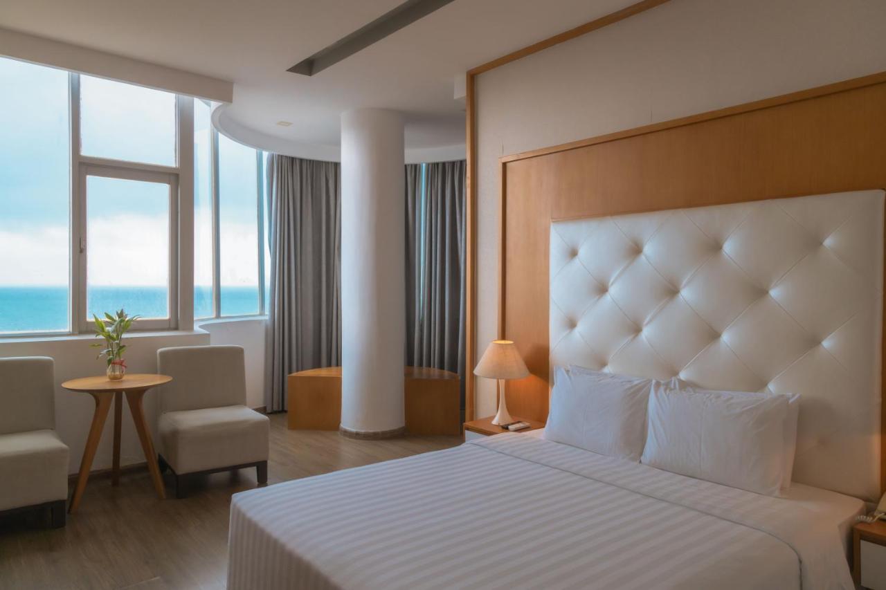 Sammy Hotel Вунгтау Экстерьер фото