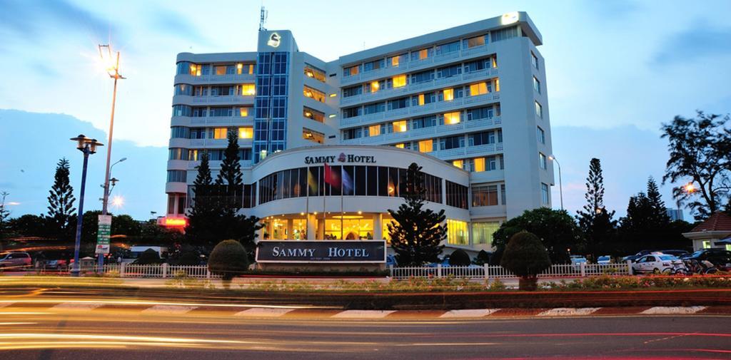 Sammy Hotel Вунгтау Экстерьер фото